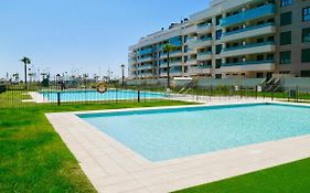 Playa Los Alamos, Descanso Y Ocio En Torremolinos