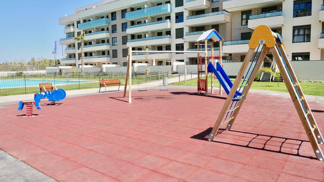 Playa Los Alamos, Descanso Y Ocio En Torremolinos Eksteriør bilde